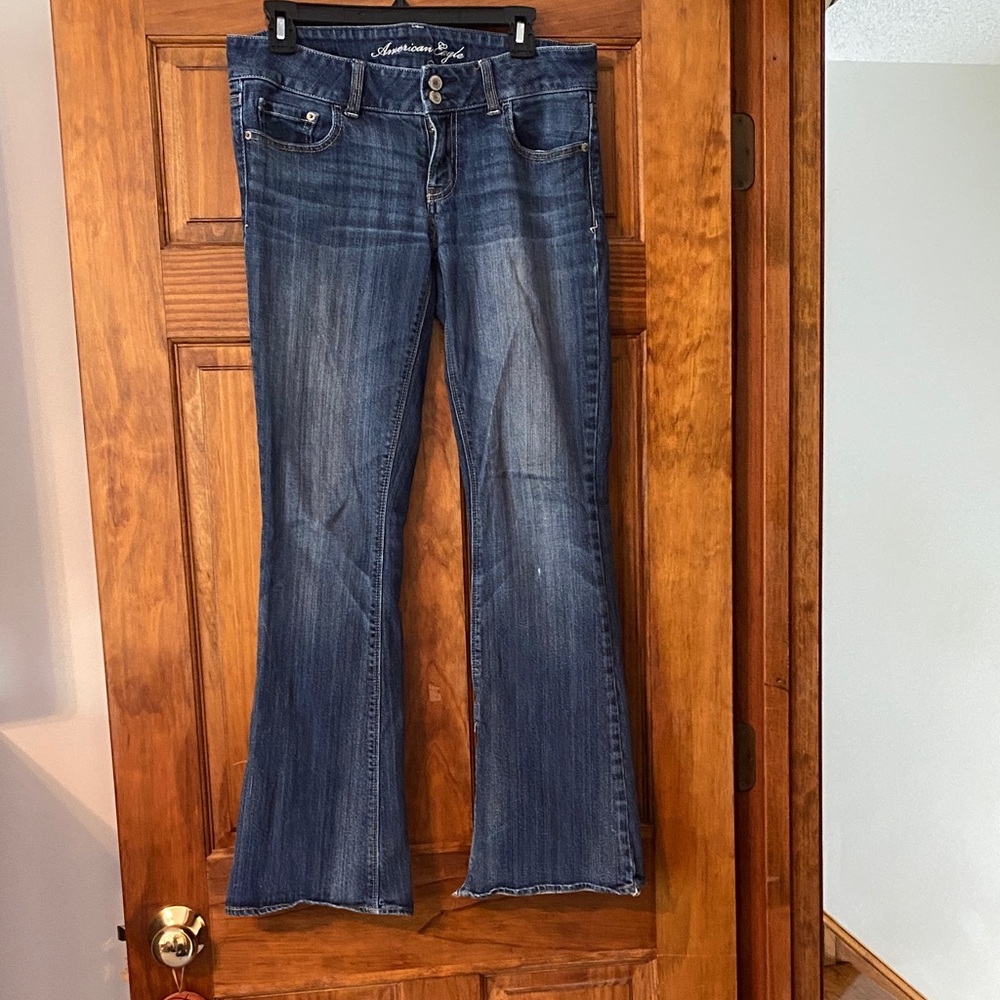 American Eagle Outfitters Women's Dark Blue Flare Jeans